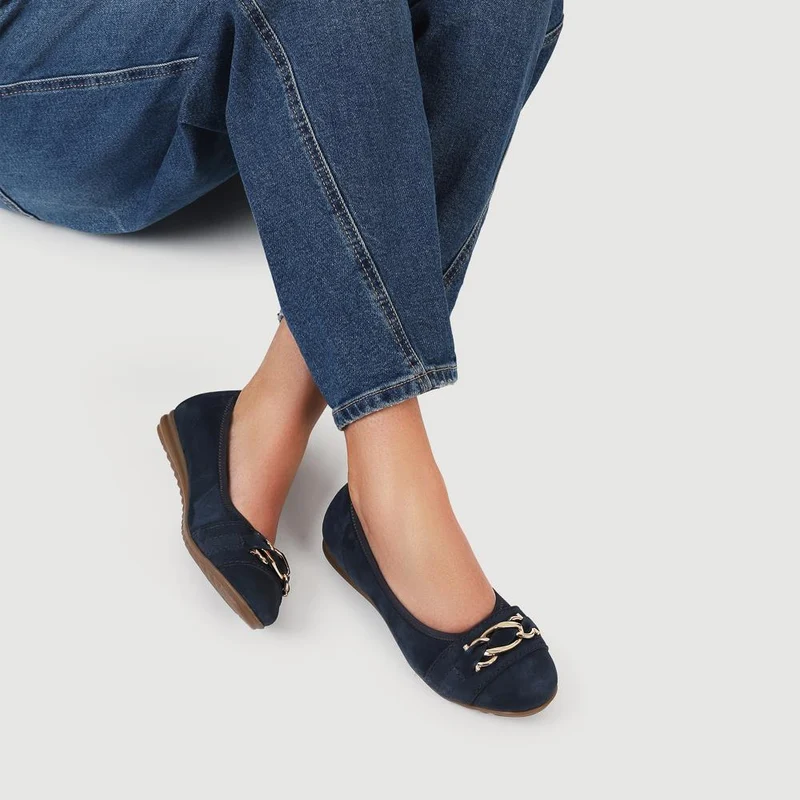 Yvette Leather Wide-Fit Ballet Pumps - YVETTE / 326 959 - Navy Suede