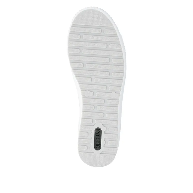 D0700 Maditta
