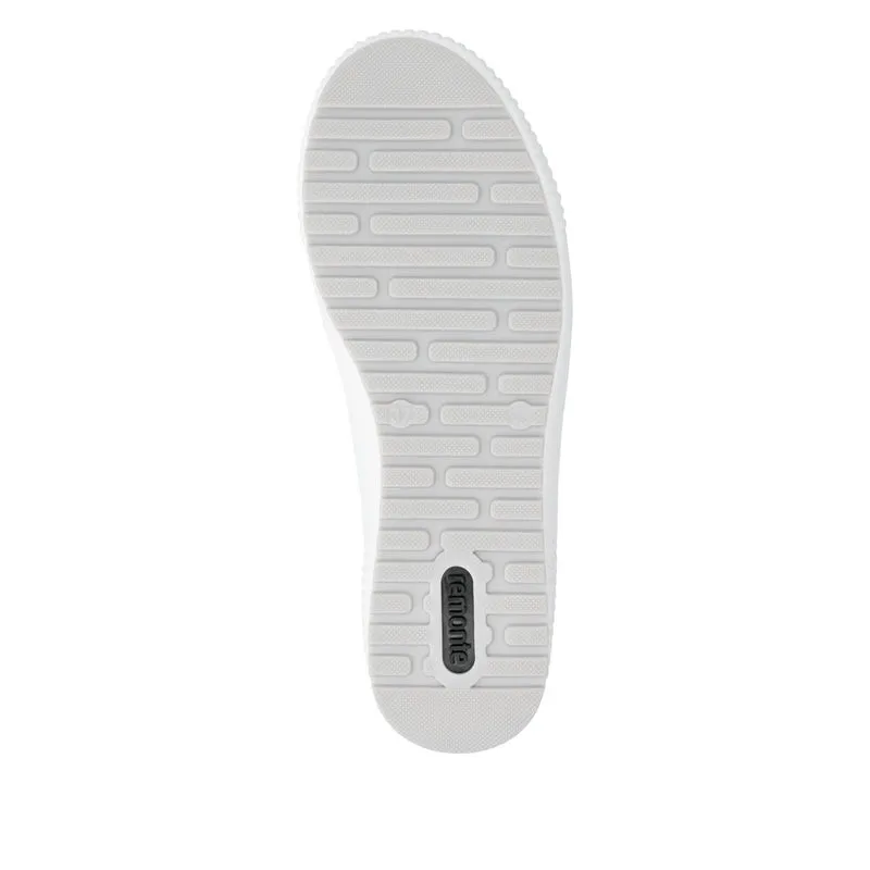 D0700 Maditta