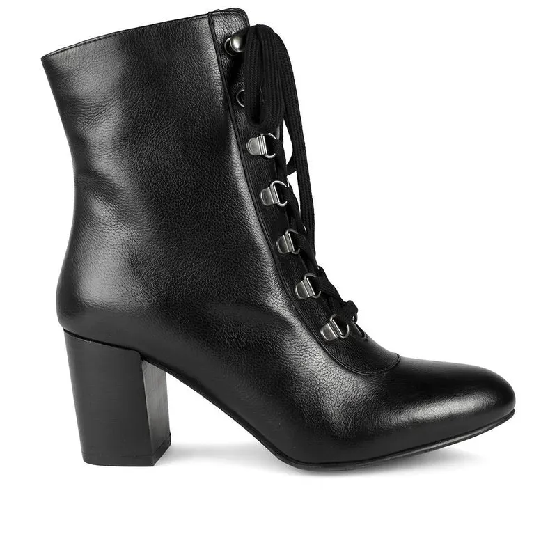 Liana Wide Fit Lace Up Heeled Ankle Boots - LIANAWIDE / 329 770