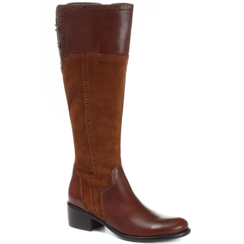 Leather Knee High Boot - CARM28503 / 313 427 - Tan Suede