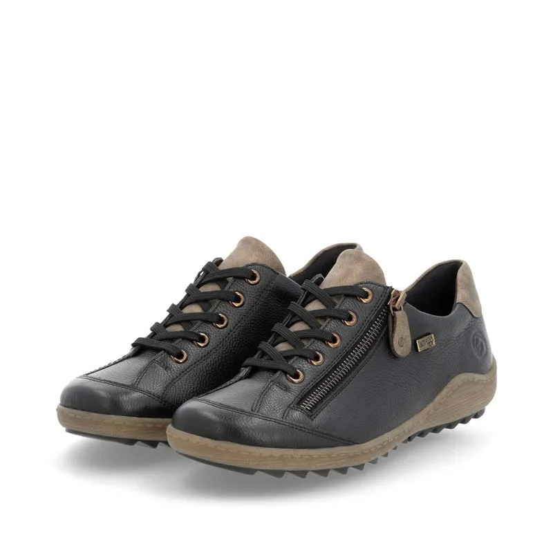 R1402 Liv