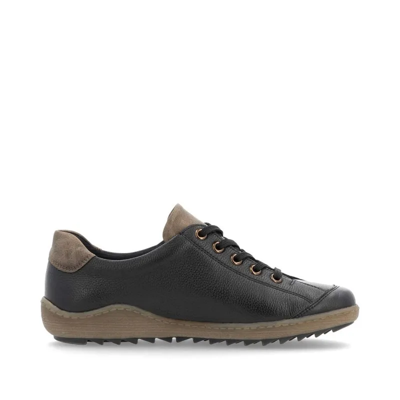 R1402 Liv