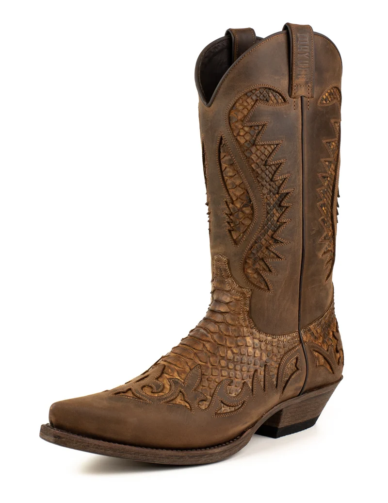 Handgefertigte Westernstiefel CowboyStiefel für Herren aus geöltem Terrabraun-Leder 2567