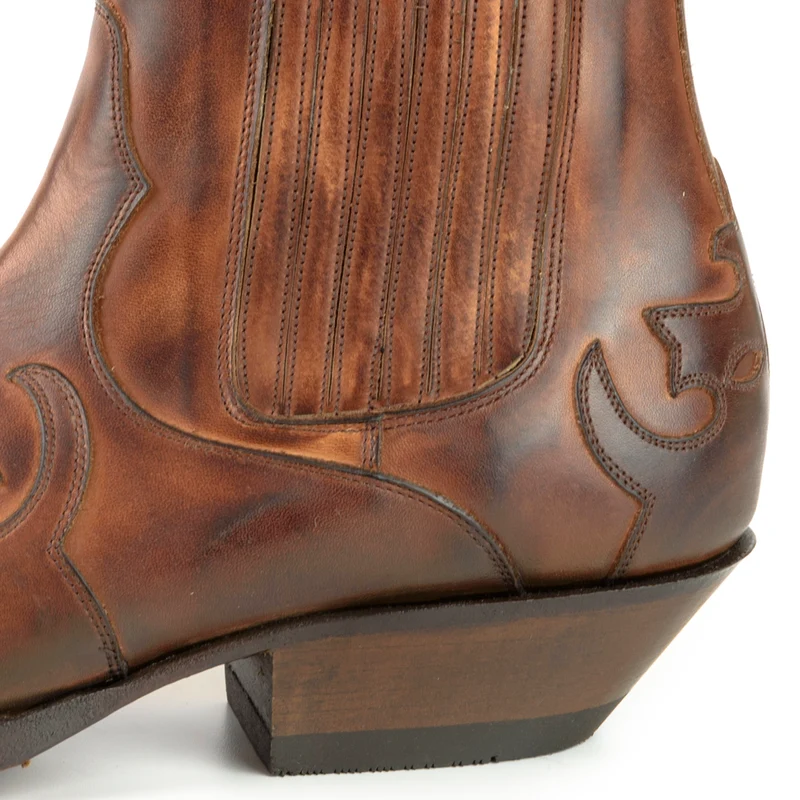 Cowboystiefel oder Stiefeletten für Damen und Herren, handgefertigt aus braunem Leder, Urban 1931