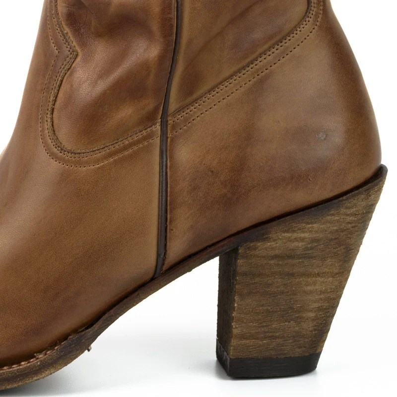 Damen-Cowboy-Country- und Westernstiefel 1952 aus braunem Leder