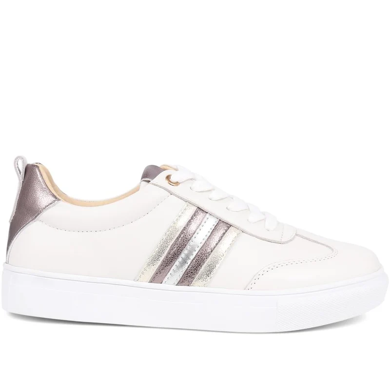 Aspyn Leather Trainers - ASPYN / 325 132 - White Metallic