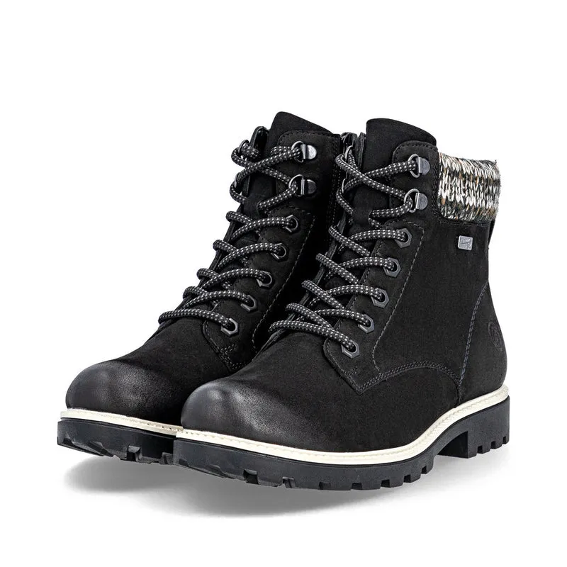 D8487 Samira