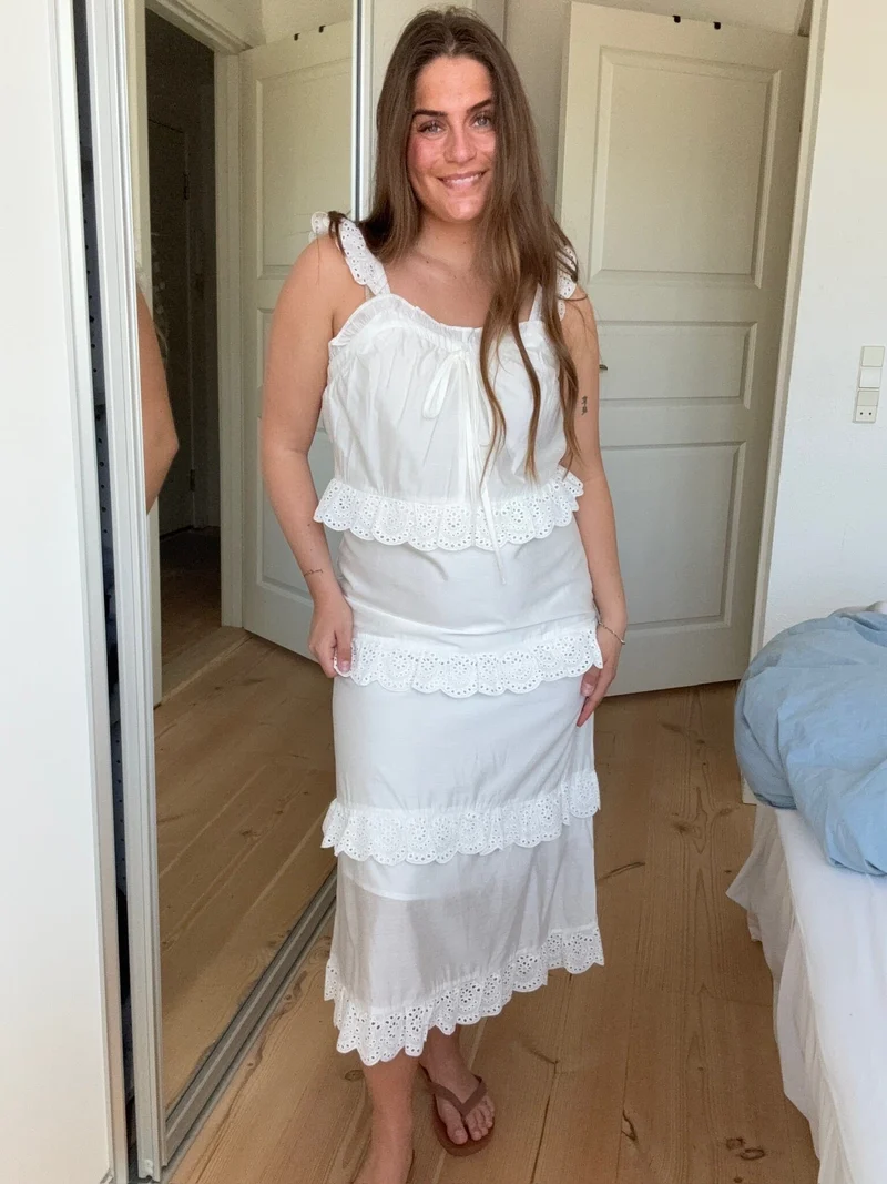 Dear Molly - Laura And Charlott 152219B - White