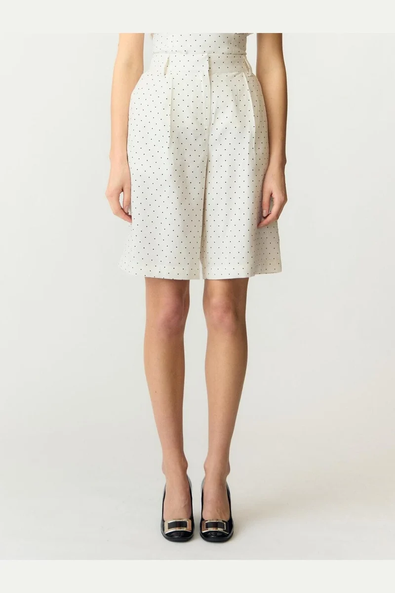 YAS - Yasdotly Long Shorts - 5018049 Star White W. Black Dots