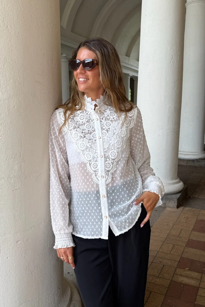 Dear Molly - Leah Lace Shirt 137099B - White