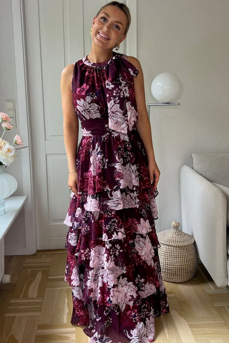 Neo Noir x Molly&My - Lia Mega Flower Dress 169703 - 162 - Bordeaux