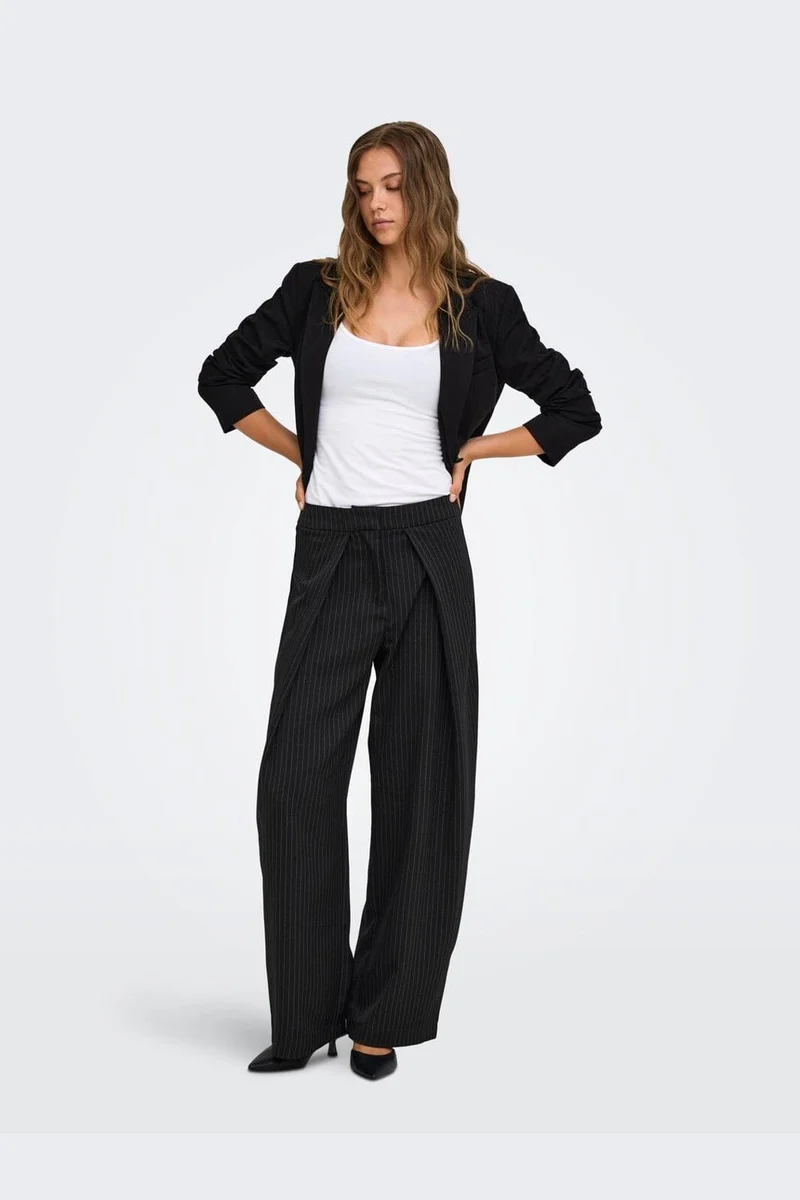 Only - Onlpinya Pleat Barrel Pant Tlr - 5205663 Black Cloud Dancer Pinstripes