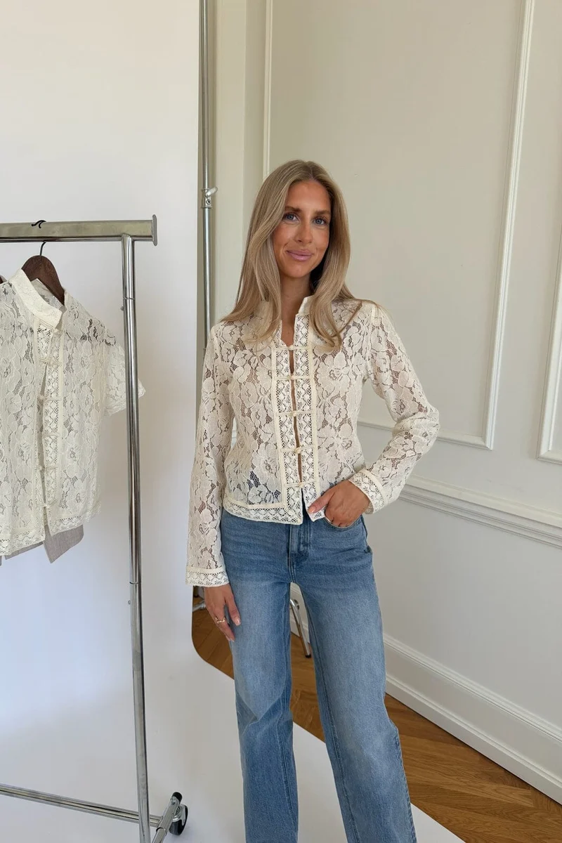 BYIC - Liljaic Shirt A25239 - Off White Lace