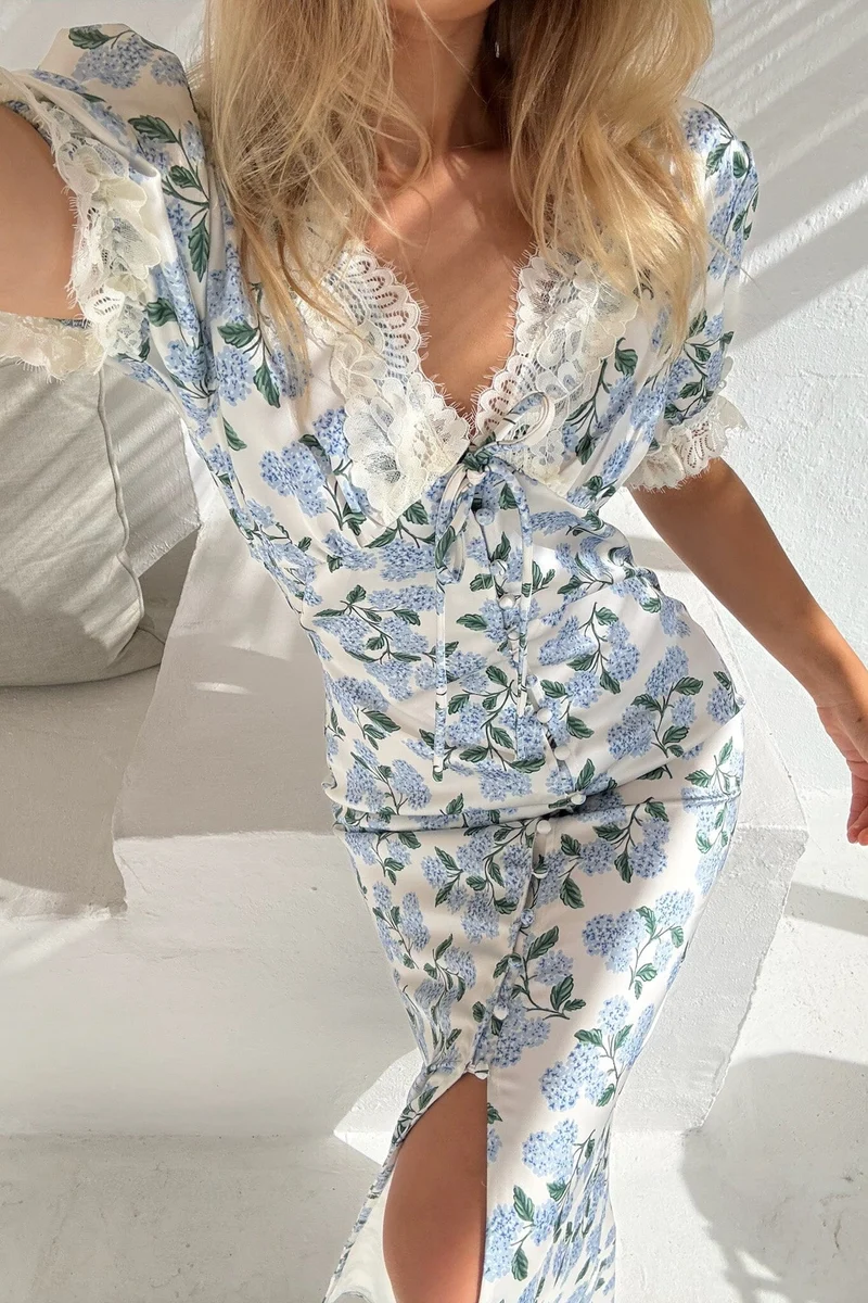BYIC - Agneteic Long Dress A23810 - Blue Hydrangea Print
