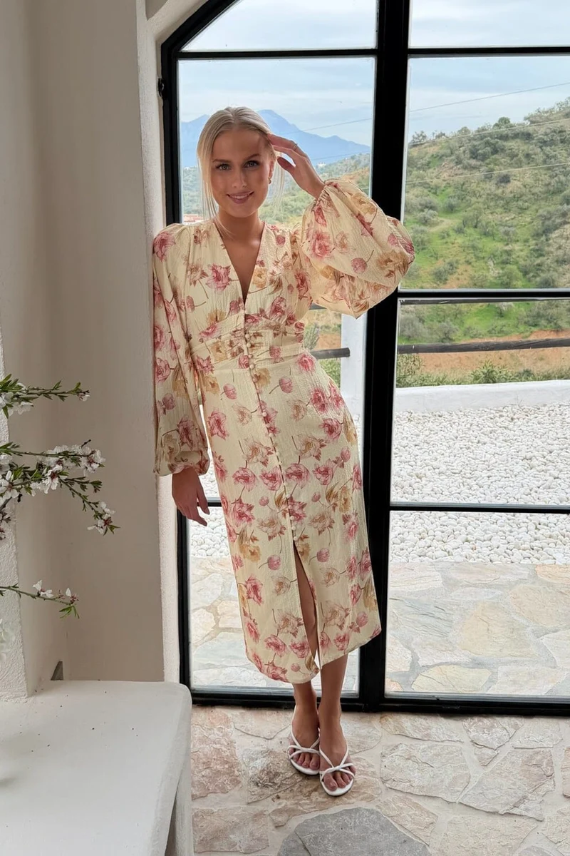BYIC x Molly&My - Adaic Long Dress A23983 - Yellow Peony Print