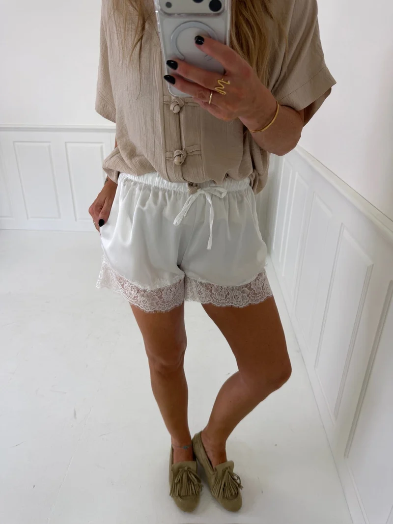 A-Bee - Irene Shorts 37053-1 - White
