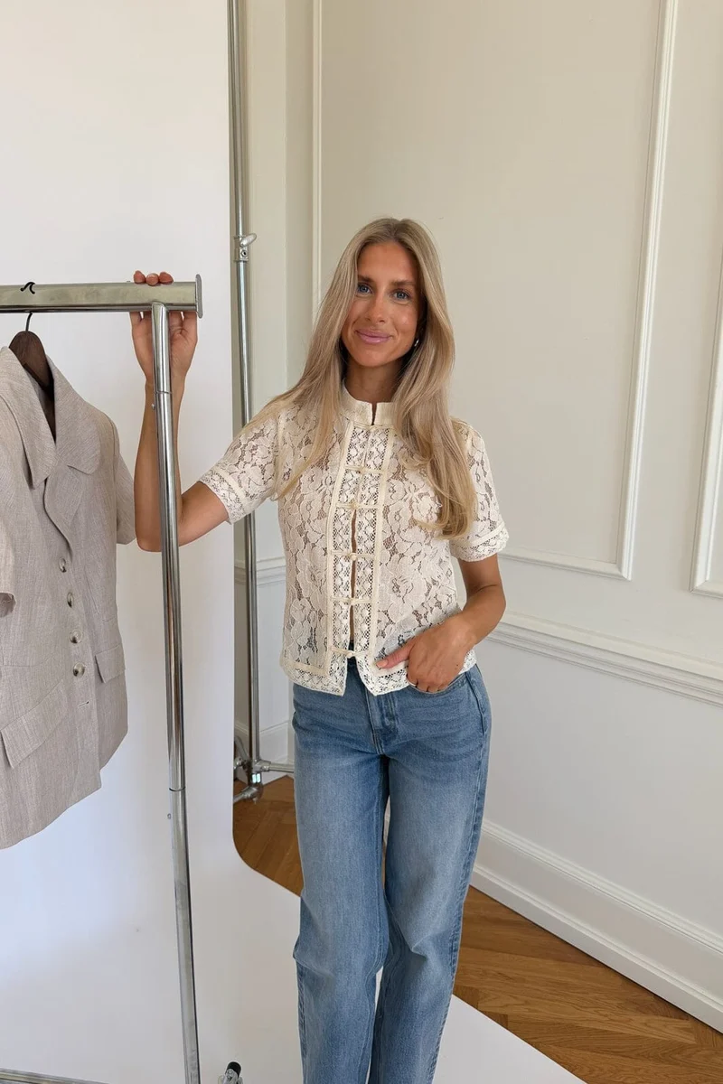 BYIC - Liljaic Ss Shirt A25297 - Off White Lace