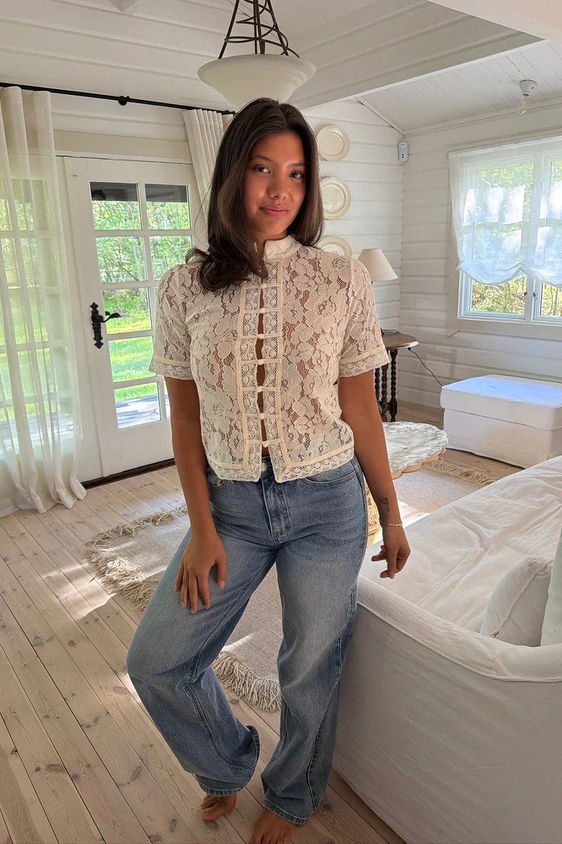 BYIC - Liljaic Ss Shirt A25297 - Off White Lace