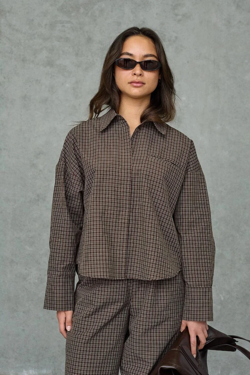 Love & Divine - Love1495-4 20029 - 222 - D. Chocolate Check