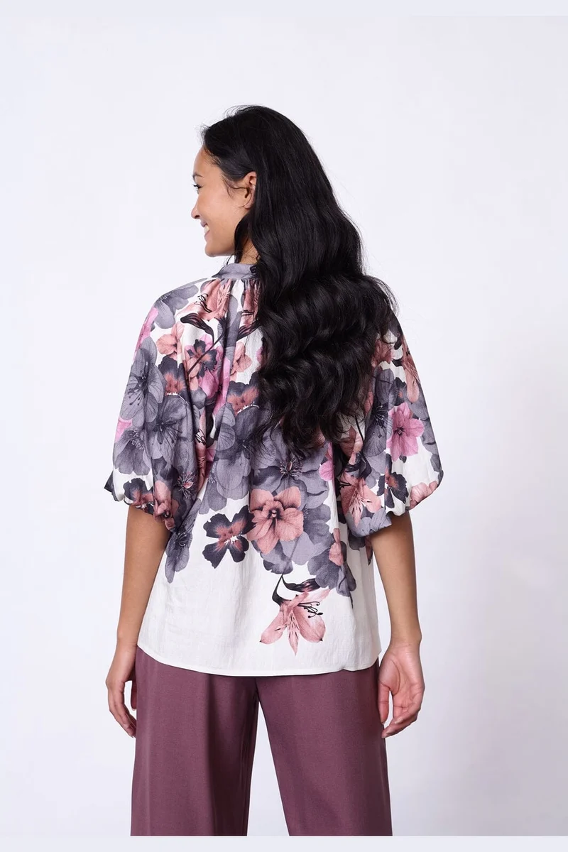 Sisters Point - Elice-Ss1 20167 - 811 - Cream Flower