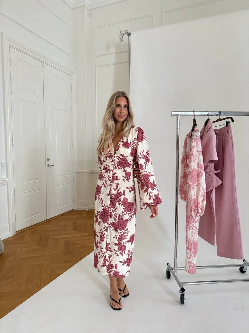 BYIC x Molly&My - Adaic Long Dress A23983 - Bordeaux Toile Print