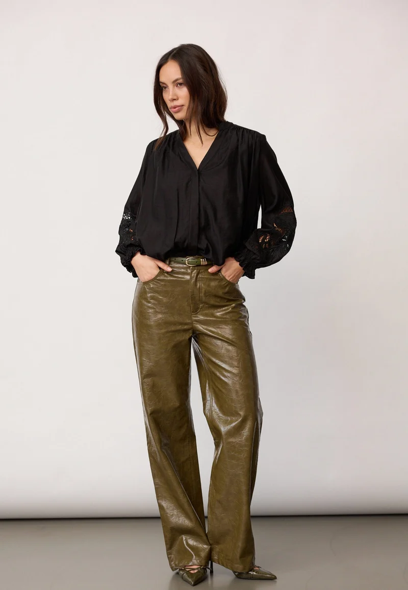 Co´Couture - Delincc Balloon Emb Shirt 500204 - 65001 - Black