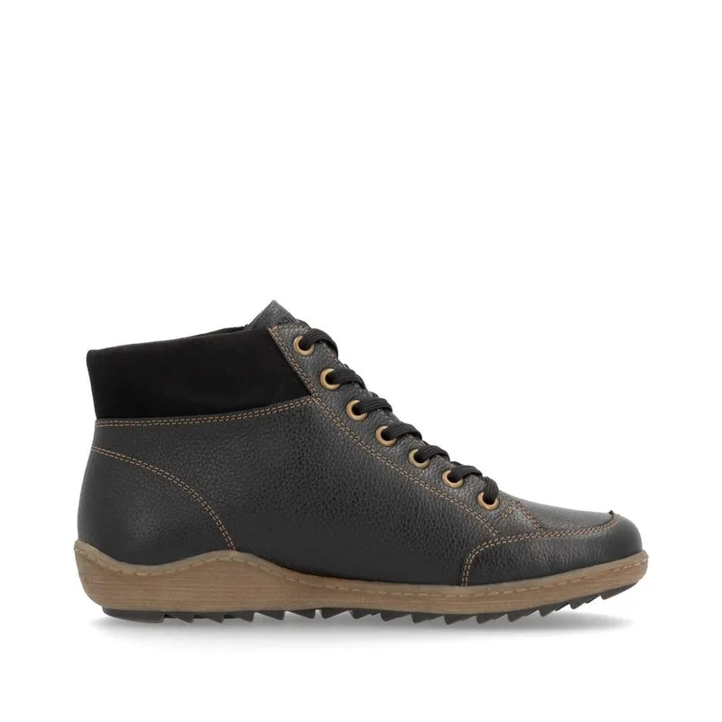 R1457 Liv