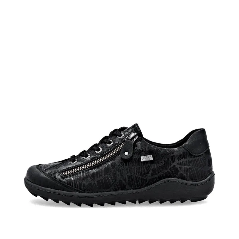 R1402 Liv