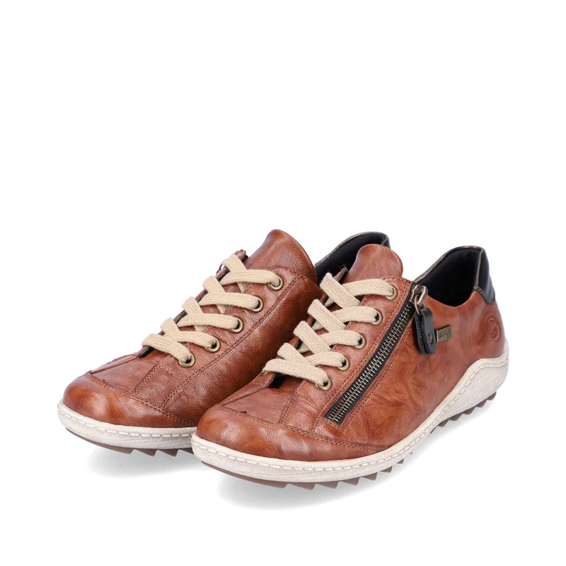 R1402 Liv