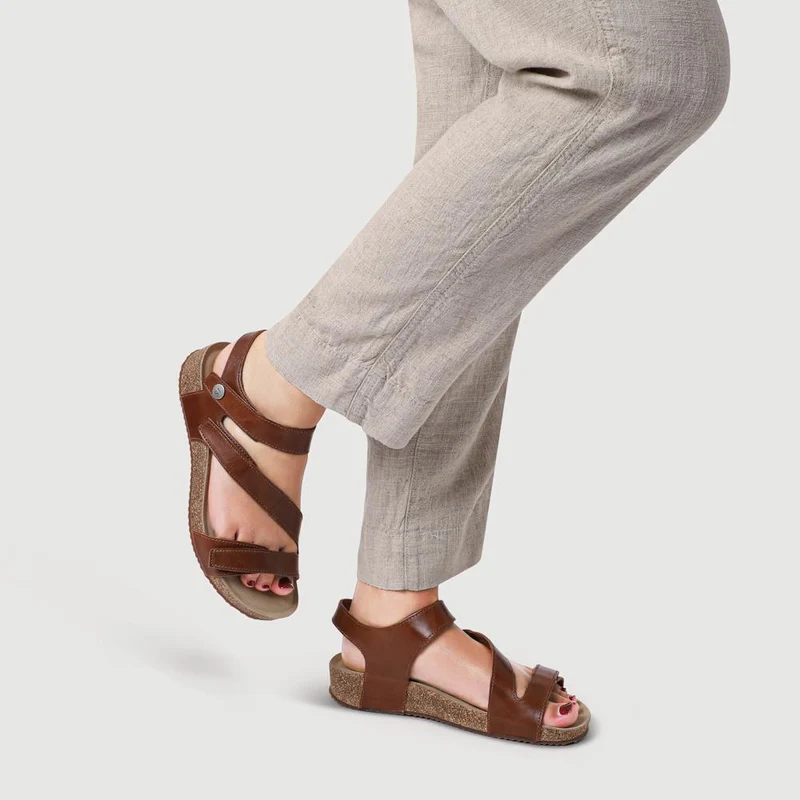 All-Leather Touch-Fasten Sandals - JOSEF41513 / 327 241 - Tan