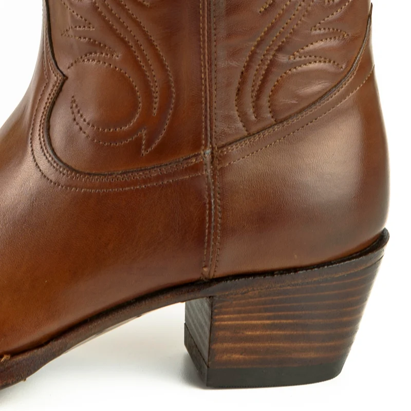 Country- und Western-Cowboystiefel für Damen 2536 Dunkelbraunes Leder