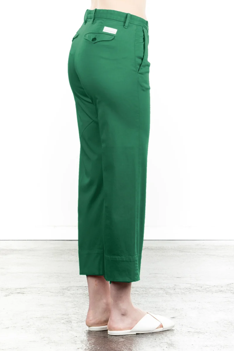 Nine In The Morning Damen Cropped Hose grün