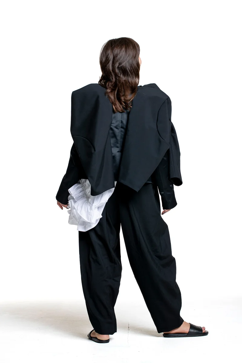 Comme des Garçons Damen Oversized Jacke skulptural schwarz