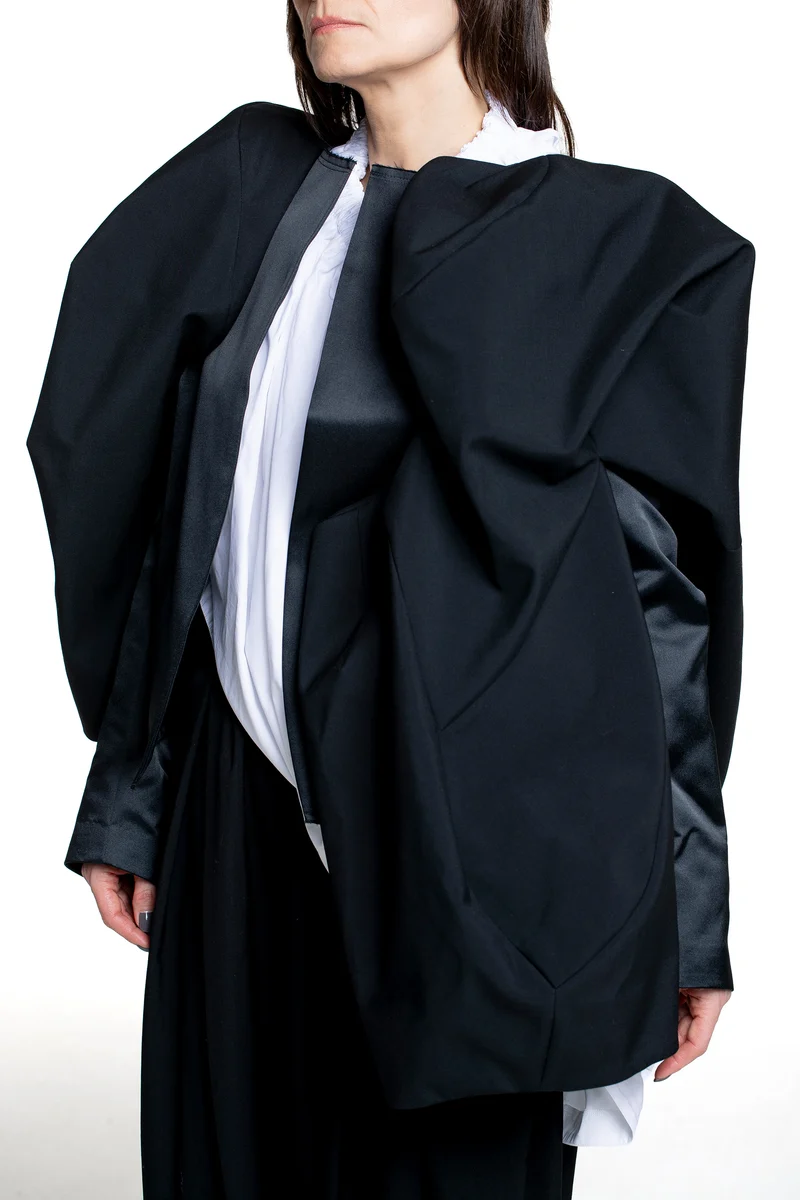 Comme des Garçons Damen Oversized Jacke skulptural schwarz