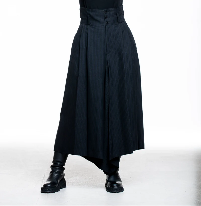 Y's Yohji Yamamoto Damen Hosenrock Asymmetrisch gestreift schwarz