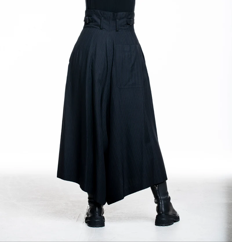 Y's Yohji Yamamoto Damen Hosenrock Asymmetrisch gestreift schwarz