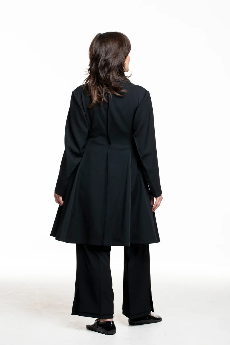 Yohji Yamamoto Damen Ausgestellte Wolljacke schwarz