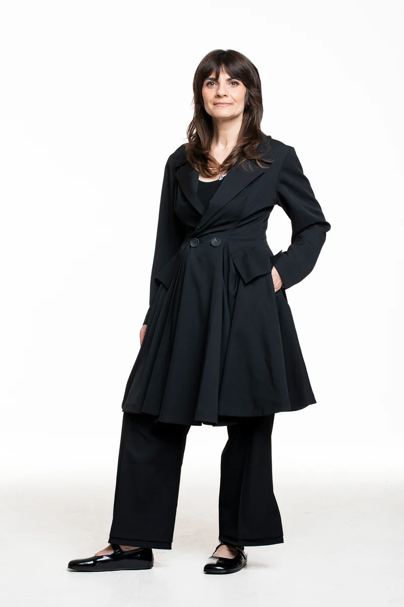 Yohji Yamamoto Damen Ausgestellte Wolljacke schwarz