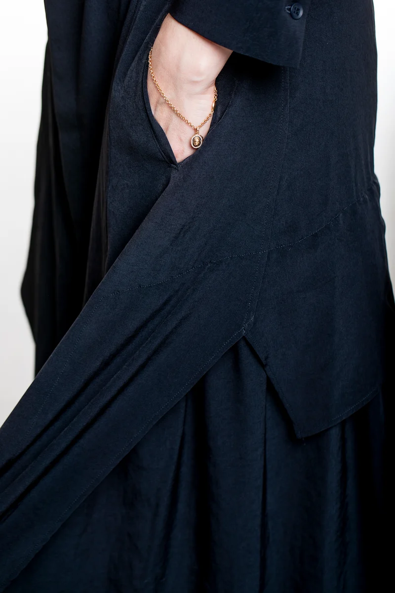 Yohji Yamamoto Damen Maxi Hemdblusenkleid asymmetrisch schwarz