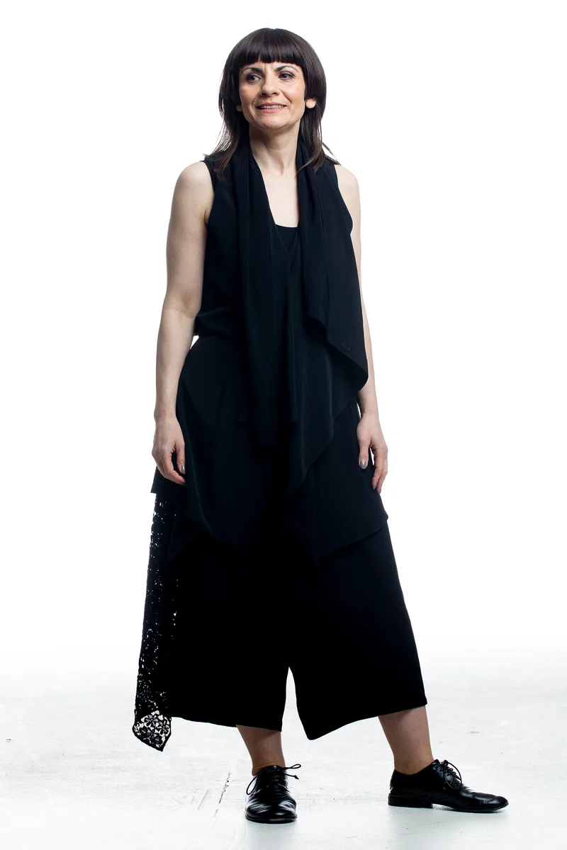 Yohji Yamamoto Damen Weste Schwarz Drapiert