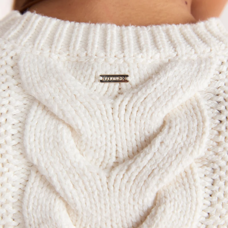 Kurzer Zopfstrickpullover - Crèmefarbe