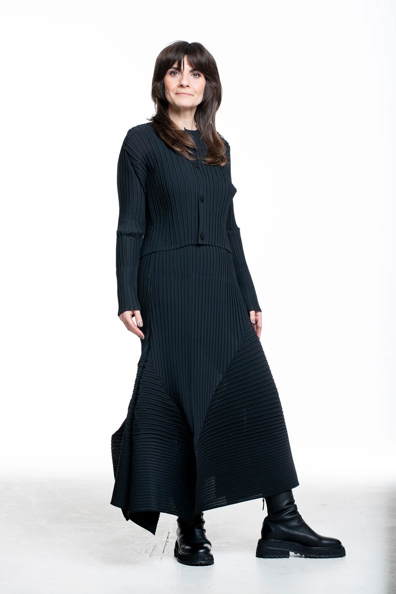 Issey Miyake Damen Plissee Jacke FOLD PLEATS schwarz