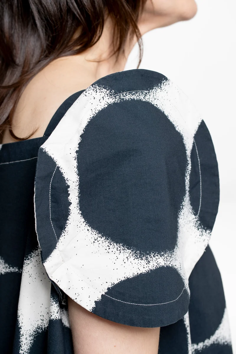 Rundholz Damen Midikleid Punkte Print schwarz-weiß