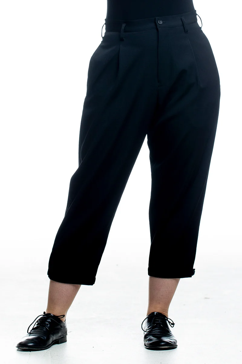 Yohji Yamamoto Damen 7/8-Hose in Schwarz