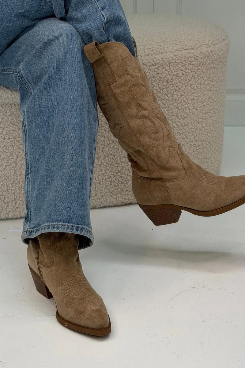 Bloom - Delphinium Boots - Taupe
