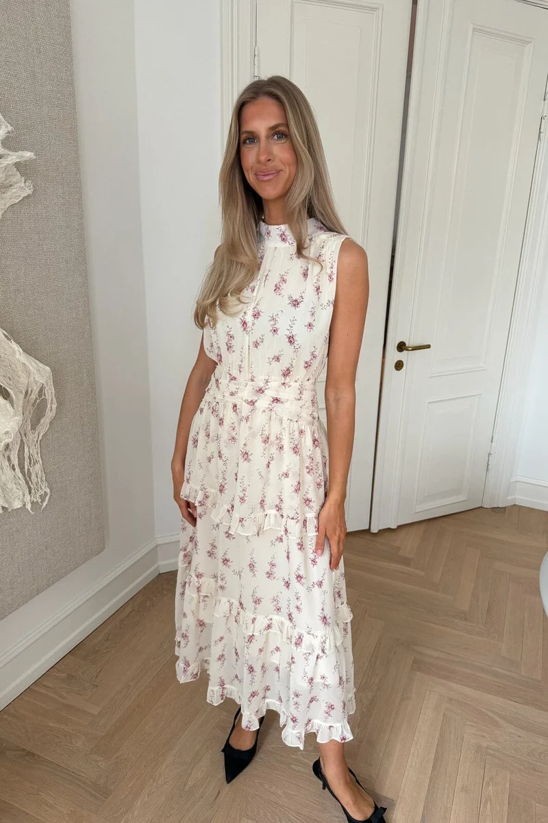 BYIC - Jasminic Long Dress A25265 - Off White Vintage Rose