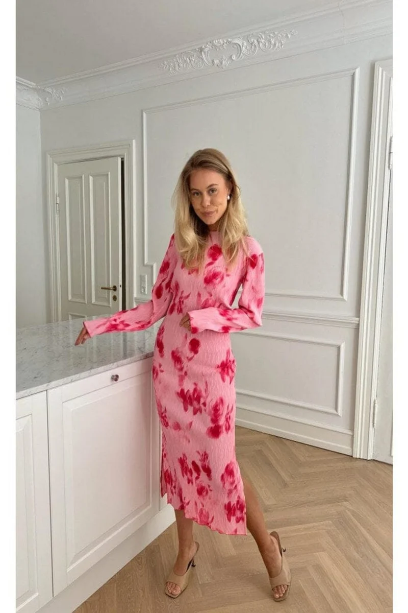 BYIC - Odaic Dress - apfp Abstract Pink Flower Print