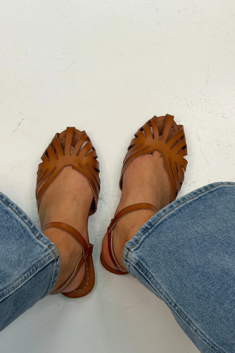 Bloom - Foxglove Ballet Flats - Camel