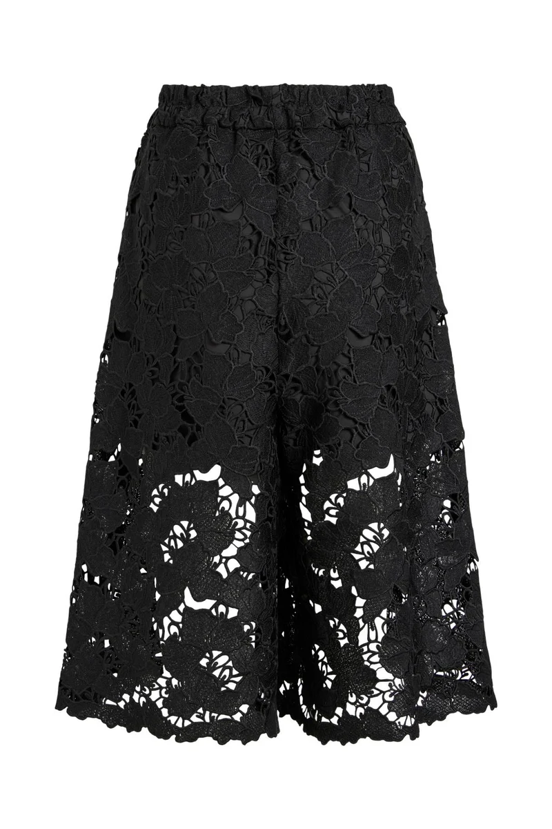 Vila - Vihylde Lace Bermuda Shorts - 5124542 Black